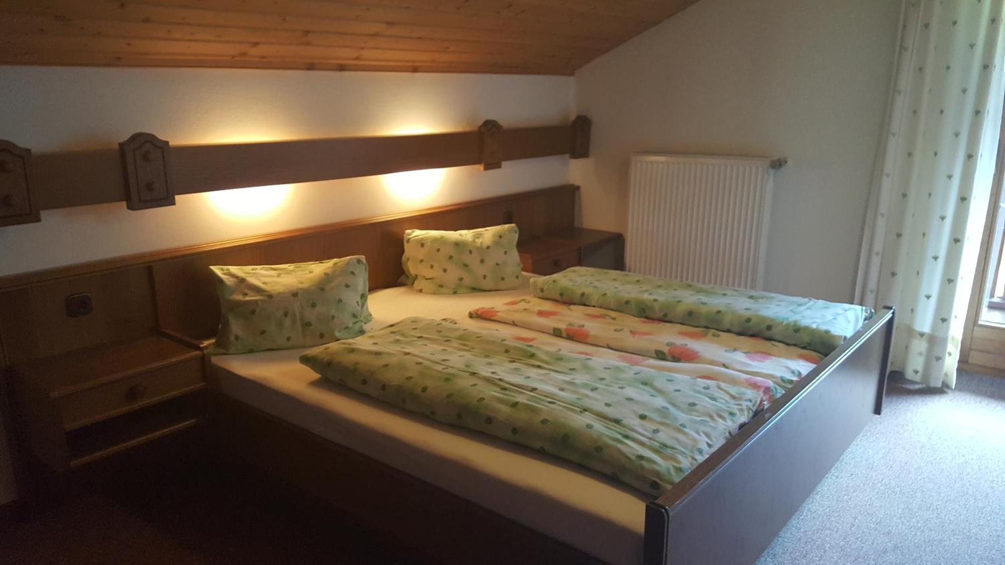 Gasthof Wacht Untertilliach Ruang foto
