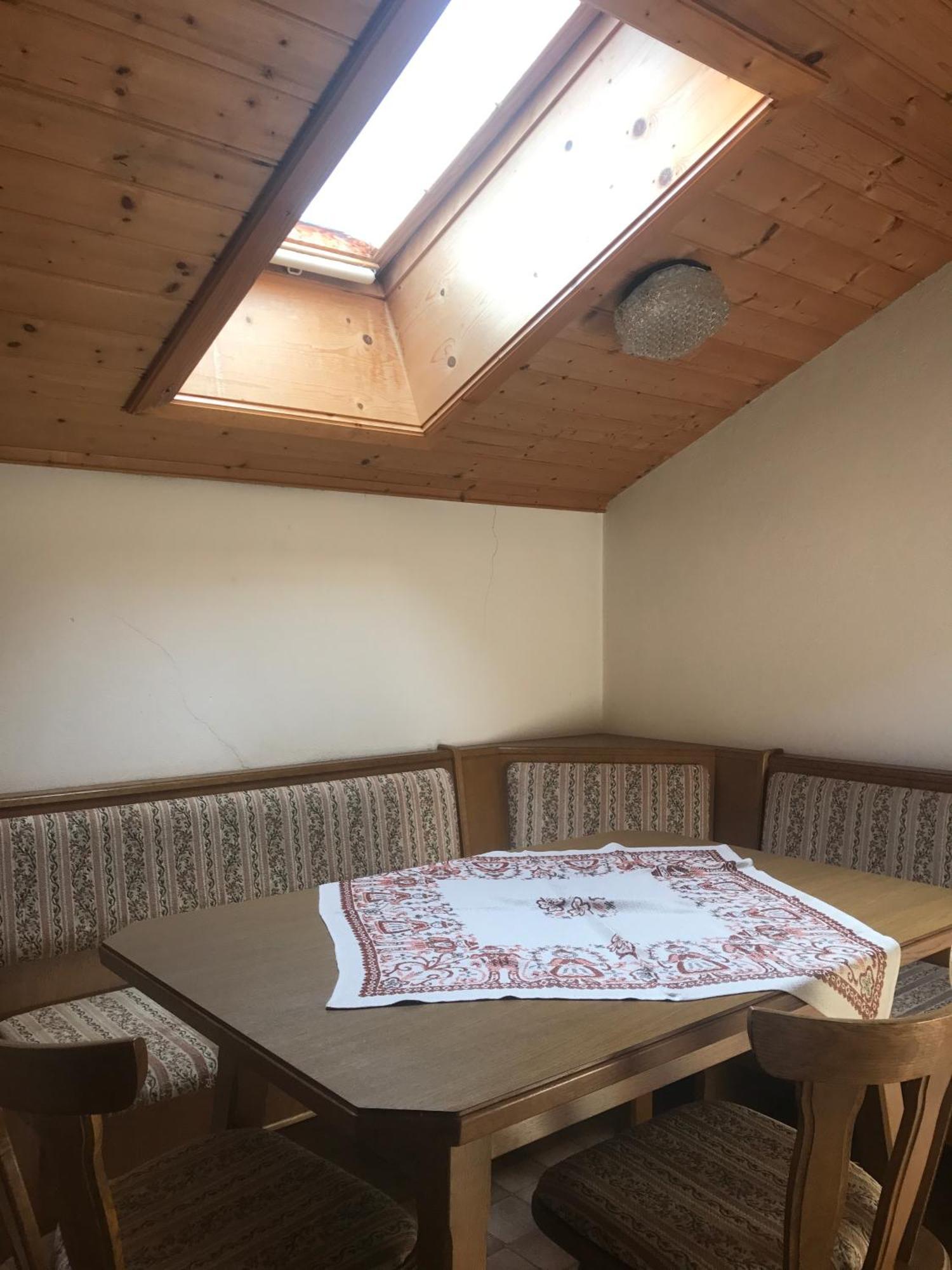 Gasthof Wacht Untertilliach Ruang foto