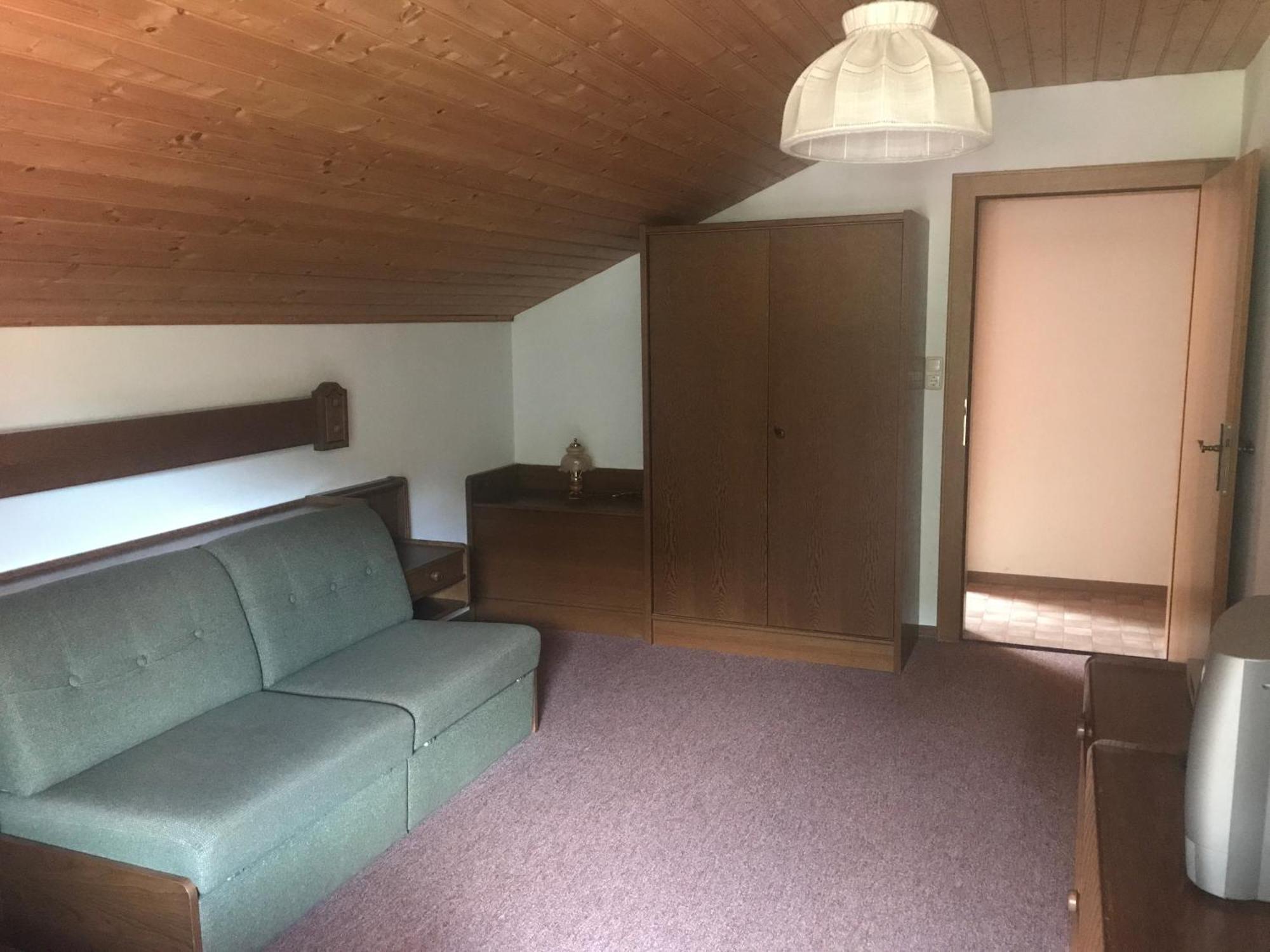 Gasthof Wacht Untertilliach Ruang foto
